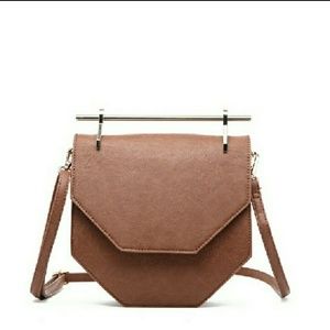 💕🌸💕HOST PICK💕🌸💕Hester Crossbody